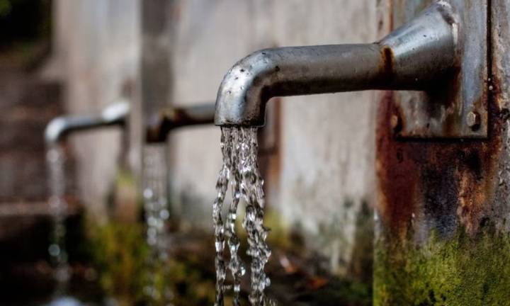 Detectan las regiones de Argentina con más arsénico en el agua: los riesgos para la salud
