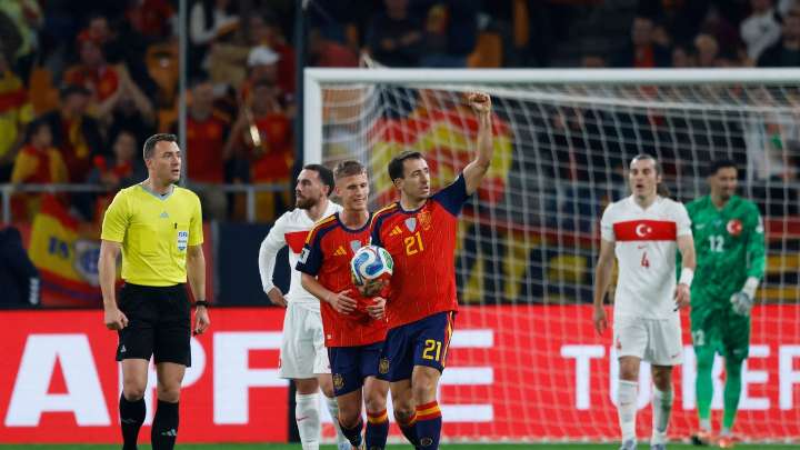 España certifica su clasificación para el Mundial 2026 tras empatar ante Turquía (2