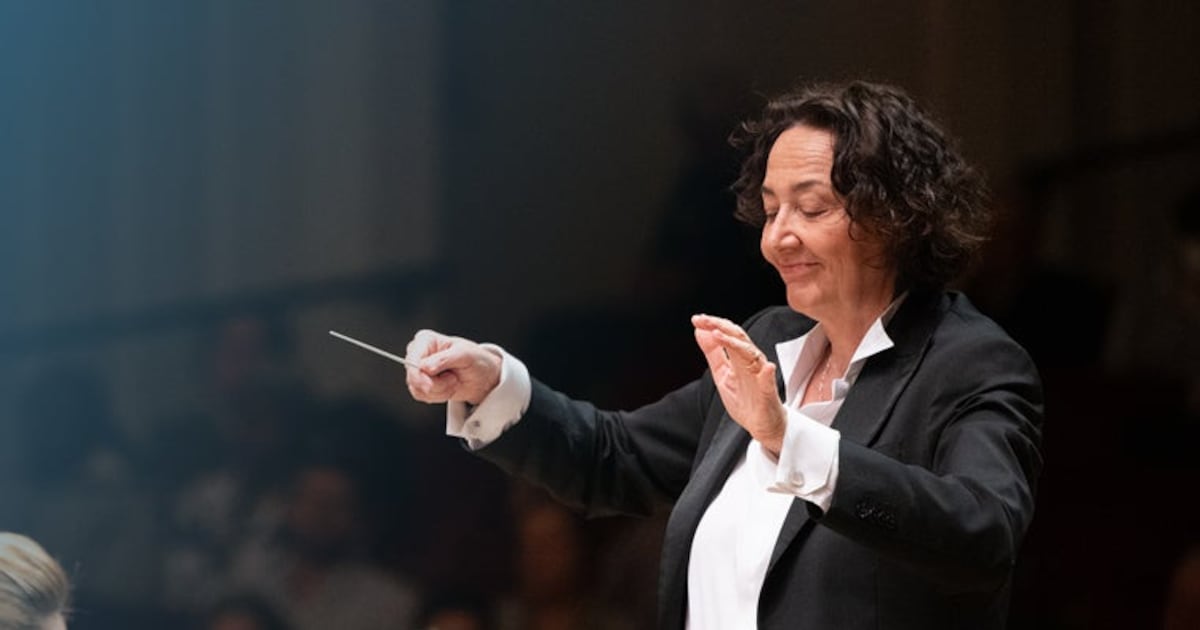Nathalie Stutzmann to serve 3 more years as ASO’s music director