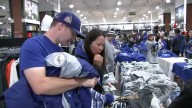Dodger fans snag World Series gear ahead of victory parade