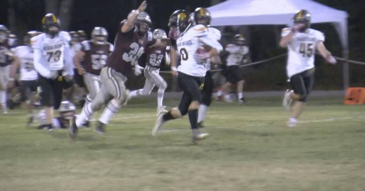 Maranacook's second half comeback propels team to semi