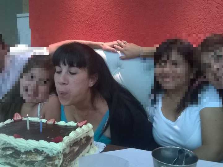 Quién era Paola Lonzo, la mujer de las risas con su familia que murió atropellada por ladrones