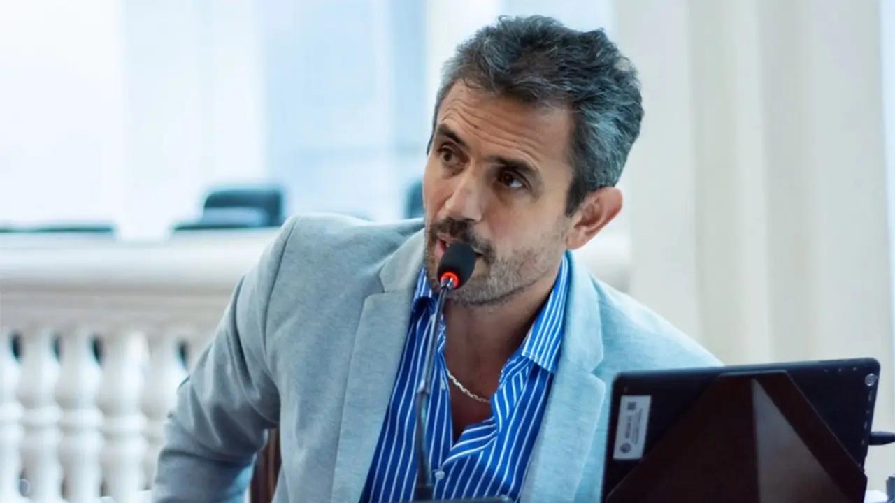 Martín Menem criticó las marchas en el Congreso: «Estaría bueno que estén laburando»