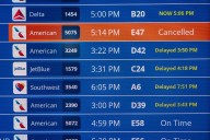US flights canceled, delayed on Saturday as shutdown continues