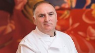 El chef José Andrés te recomienda la receta fácil que se hace en 15 minutos con un bote de garbanzos: "sanos y baratos"