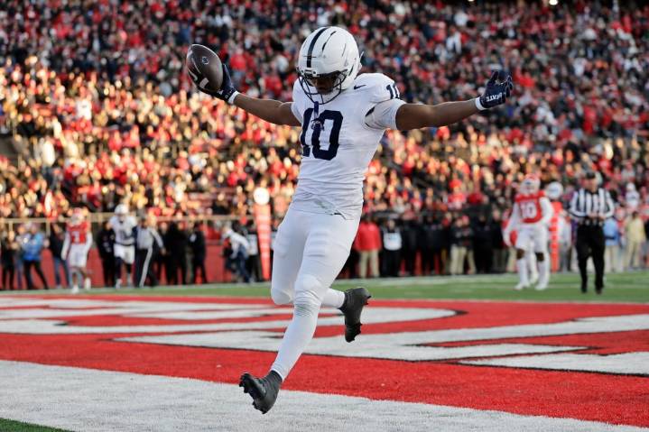 Penn State turns back Rutgers, becomes bowl eligible with 3rd straight win