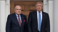 Otorgó Trump perdón a Rudy Giuliani