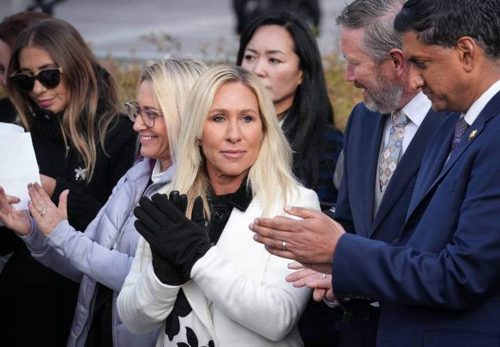 Greene califica de “gran victoria” el aval de la Cámara para liberar los archivos de Epstein