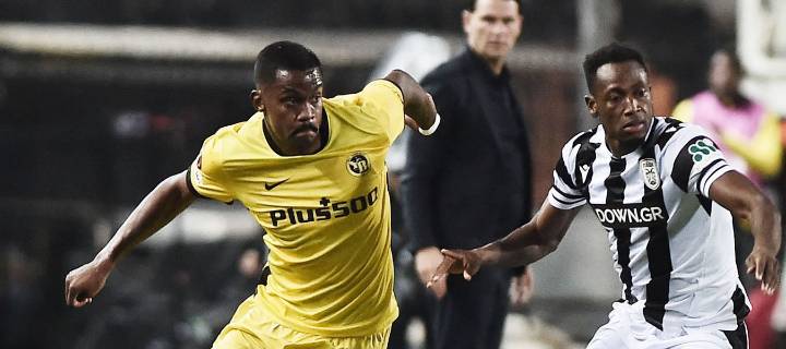 Sergio Córdova fue titular en la Europa League