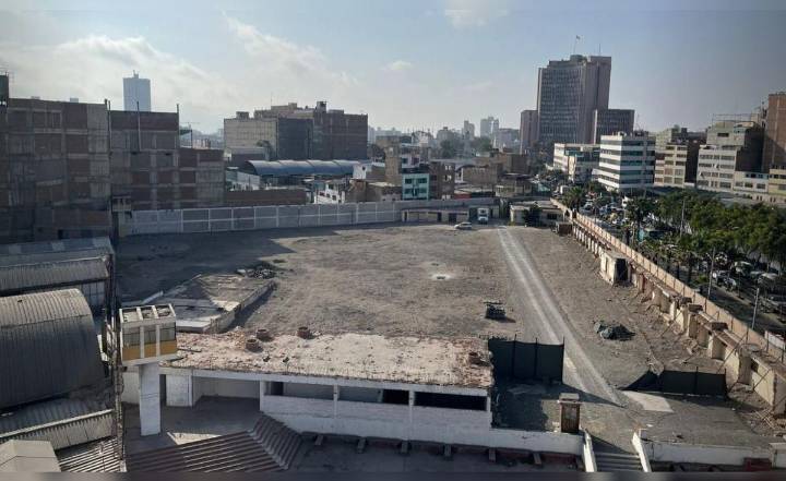 Municipalidad de Lima plantea reubicar 4.000 ambulantes de Mesa Redonda en el expenal San Jorge: "Nos va a llevar 15 días"