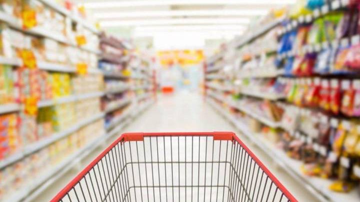 El derrumbe del consumo: caída fuerte en mayoristas y señales de alerta en supermercados