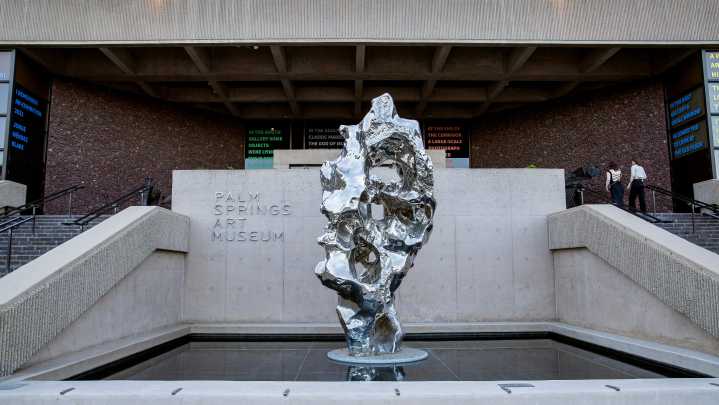 Palm Springs Art Museum facing leadership, financial crisis