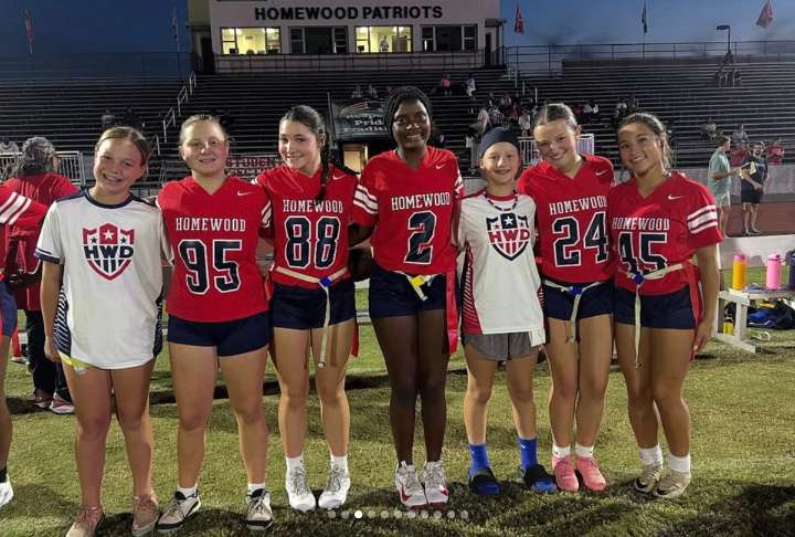 Patriots, Cavs finish stellar flag seasons