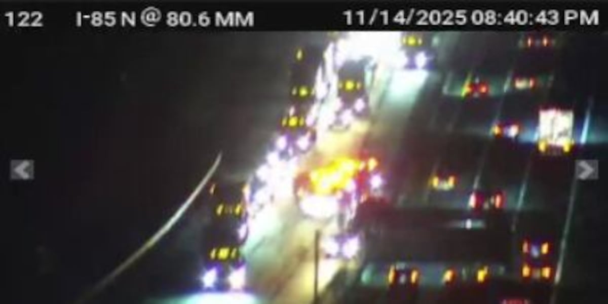 SCDOT: 2 lanes closed on I-85S after crash in Spartanburg County