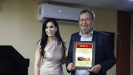 Reconoce la UAdeO el aporte literario de Élmer Mendoza
