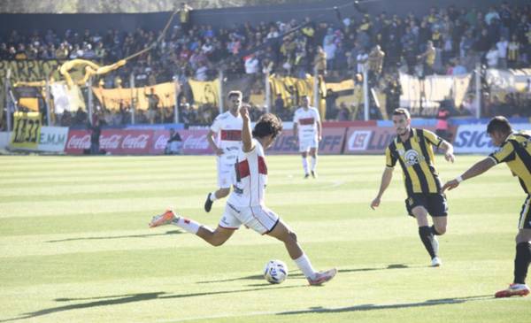 VIDEO. Madryn ganó y jugará la final por el ascenso