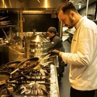 'Dinosaur tartare' and holograms: Dubai AI chef sparks awe and ire