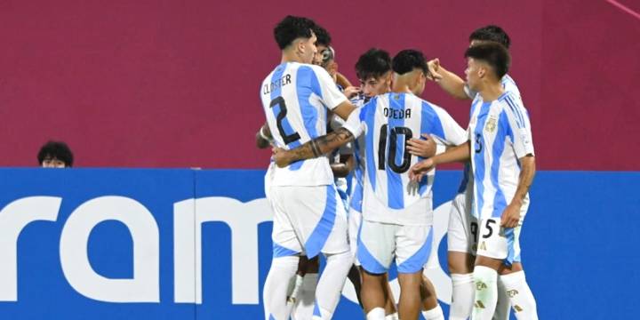 Argentina enfrentará a Túnez con el objetivo de encaminar su clasificación a la próxima ronda del Mundial Sub 17: hora, TV y formaciones