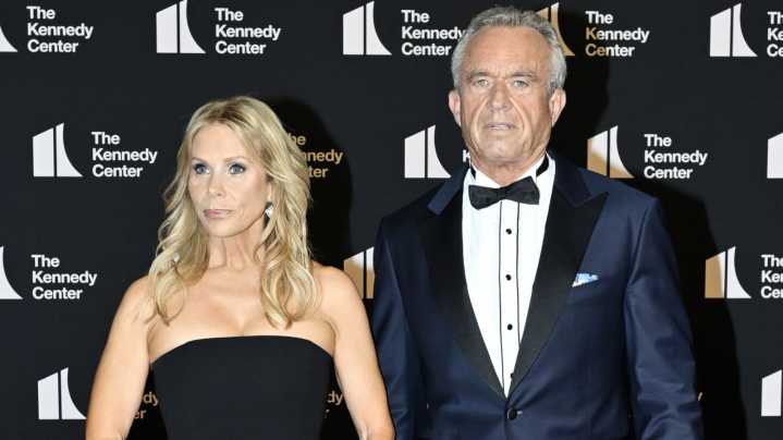 The Biggest Rumors About Cheryl Hines And RFK Jr's Relationship