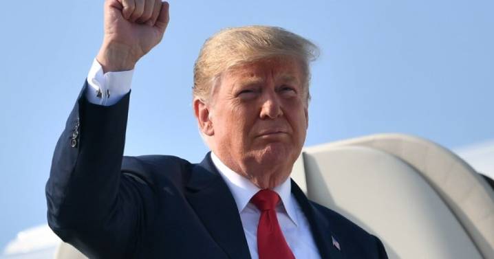 Donald Trump fue abucheado en el partido de NFL entre Commanders y Lions en Washington, ¿cuál fue la razón? (VIDEO)