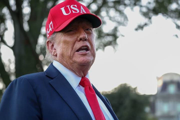 'Grandpa Is Struggling': Trump's Feeble Walk Down Tiny Stairs Goes Viral as Viewers Zoom In to Catch the Moment He Nearly Fell on His Face