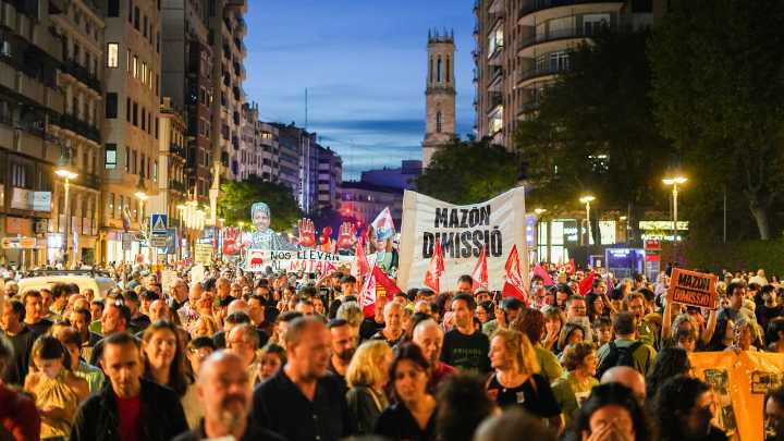 La nueva manifestación por la gestión de la dana pide que Mazón deje su acta de diputado