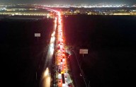 Enfrentan mega atorón en Autopista al Aeropuerto tras choque