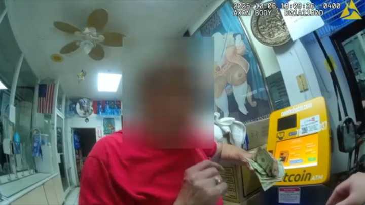 Video shows Sunrise Police intervene as scammer used Bitcoin ATM to rip off elderly man
