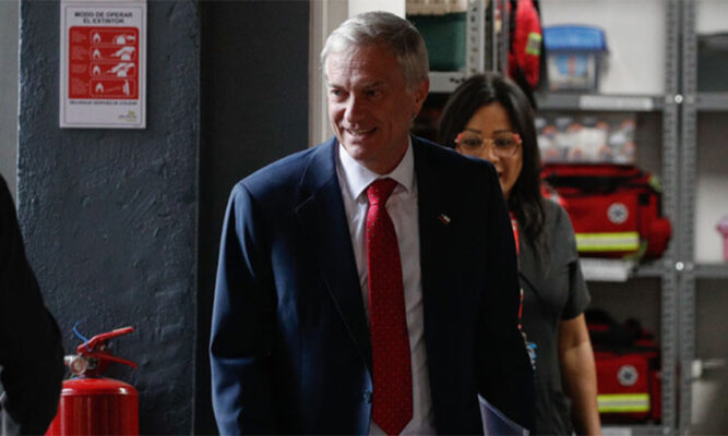 Kast cuestiona suspensión de militancia del expresidente Frei