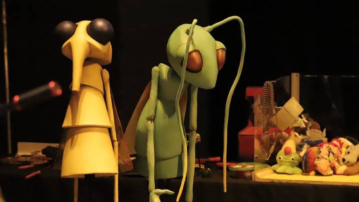 Un koala, un mosquito y cine en tiempo real; así es la propuesta escénica 'El mosquito de Stor...
