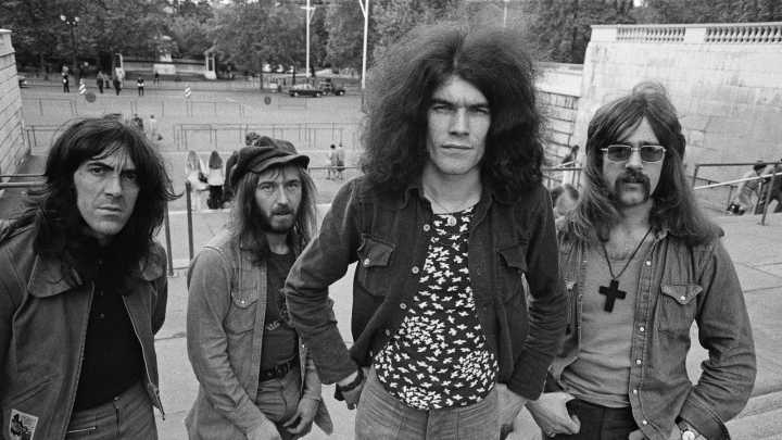 5 Rock Songs From 1975 That Are So Underrated