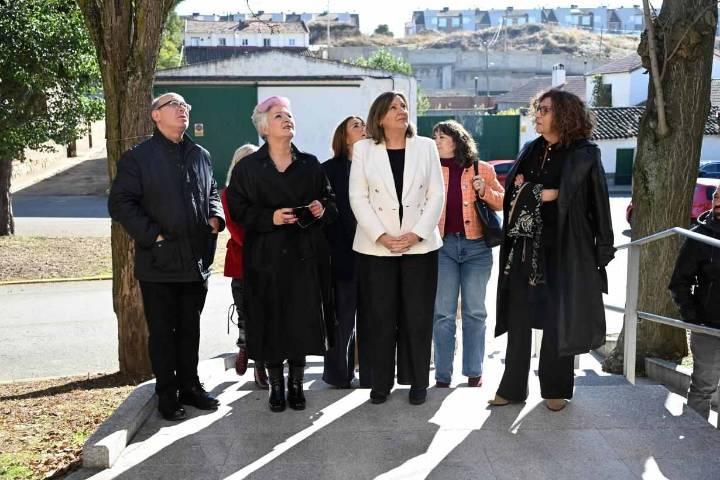 La Junta apoya el desarrollo económico y de crecimiento del polígono industrial de Villanueva de la Torre (Guadalajara)