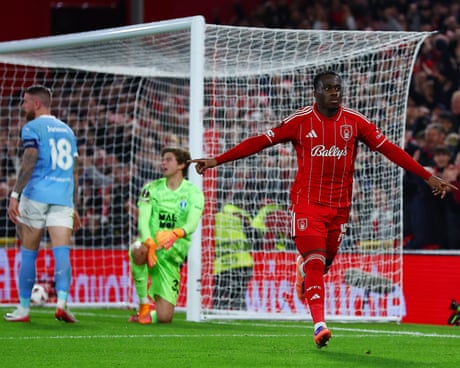 Kalimuendo strikes in Nottingham Forest’s nostalgic European win over Malmö