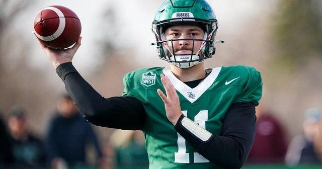 Huskies face Carabins in Vanier Cup final amid star quarterback's cancer diagnosis