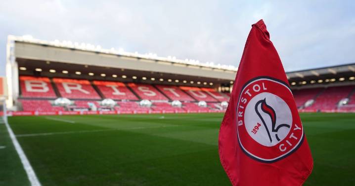 Impressive Bristol City brush Swansea City aside to go fourth