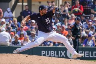 Yankees add intriguing arm to 40-man roster to keep him from being poached