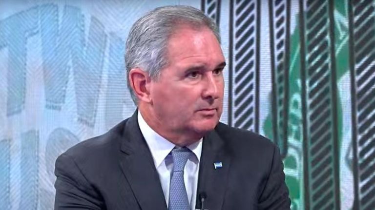 Quirno: "Estamos yendo con la valijita a vender la Argentina"