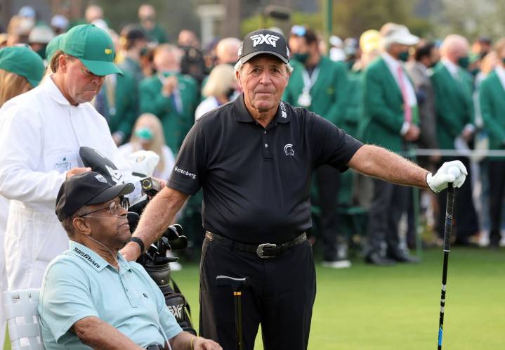 Gary Player’s Feud With Augusta National Continues as He Throws Them Under the Bus Again Is Gary Player still not happy with the treatment he receives at Augusta National? Learn what the Black Knight 