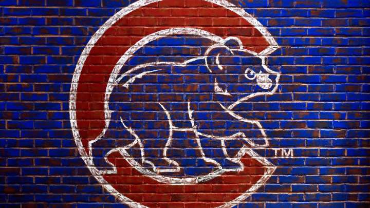 Cubs decline Justin Turner option, re