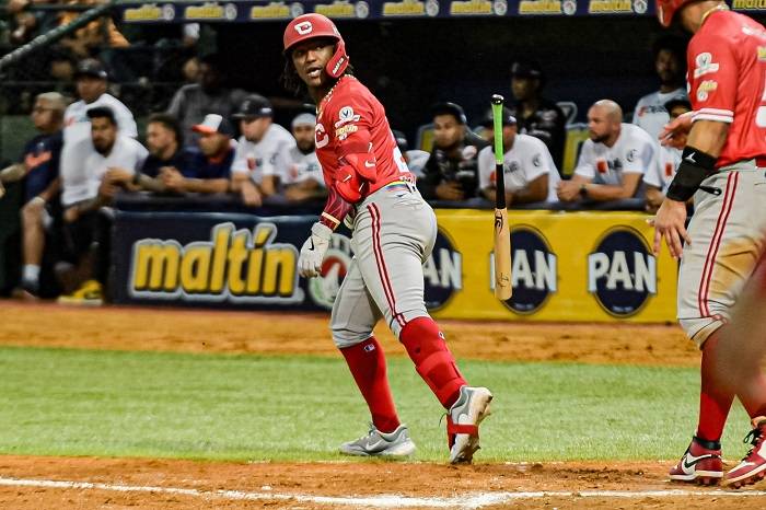 Cardenales de Lara se llevó la victoria en Puerto La Cruz a punta de cuadrangulares (+Video)