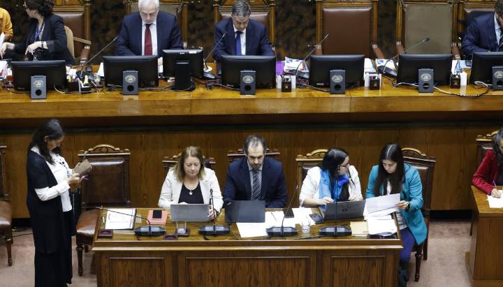 Senado despacha proyecto de Presupuesto 2026 a tercer trámite en la Cámara tras acuerdos alcanzados con el Ejecutivo