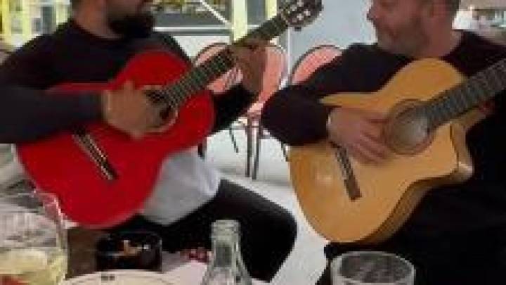 Los Gipsy Kings improvisan un concierto en el restaurante Cheri de Barcelona: "Solo pasa en Nueva York"