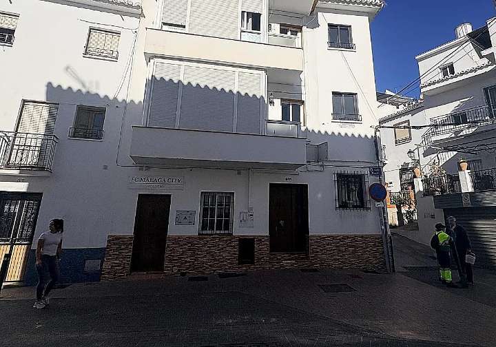 La investigación por las cuatro muertes de Torrox apunta a una instalación defectuosa en el termo de gas para calentar el agua