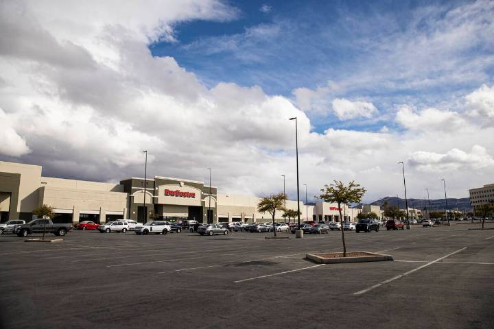 Smith’s Marketplace in Henderson to open in early 2026