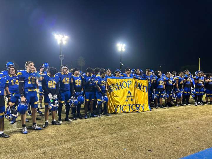 Bishop Amat’s dominant defense leads way to victory over Murrieta Mesa