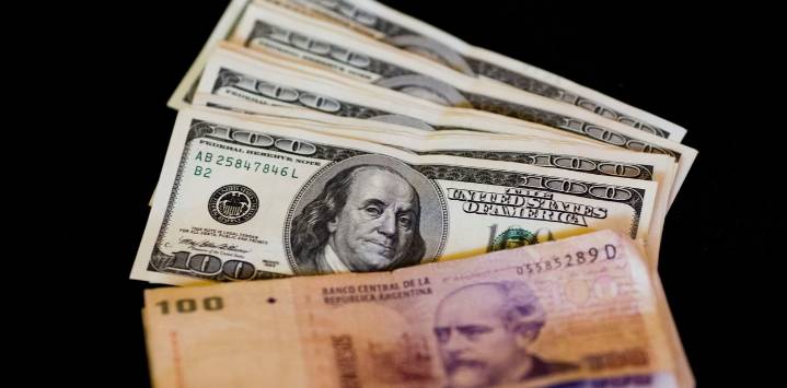 Dólar hoy: a cuánto cotizan el oficial y sus diferentes tipos de cambio este lunes 10 de noviembre
