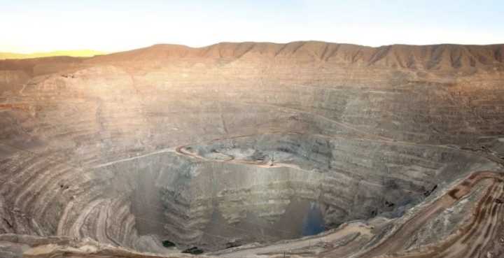 Mueren cinco personas al derrumbarse una mina ilegal en Colombia