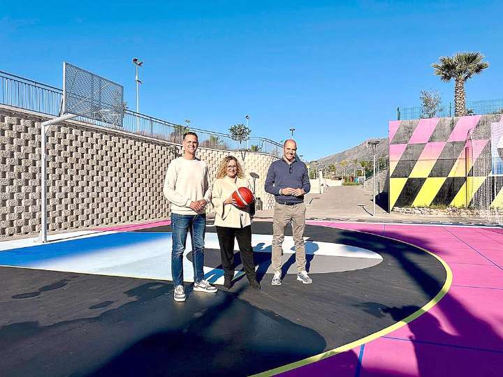 El Parque de La Loma amplía su oferta deportiva con la creación de una cancha de baloncesto 3×3