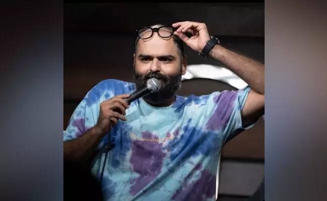 Kunal Kamra claims nearly 22,000 rail deaths in 2023; Railways “f...