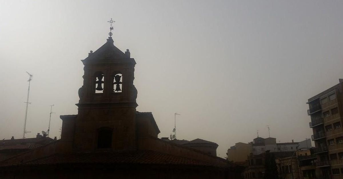 Alerta por polvo africano: previsión de calidad del aire "muy desfavorable" desde este miércoles en Castilla y León